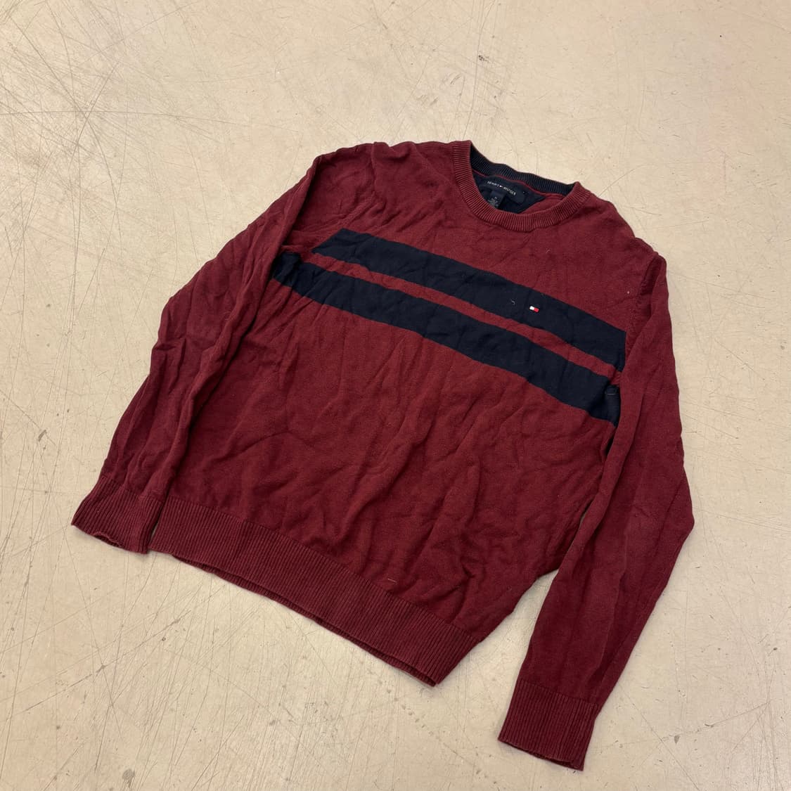 타미힐피거 버건디 스트라이프 니트 상품이미지1