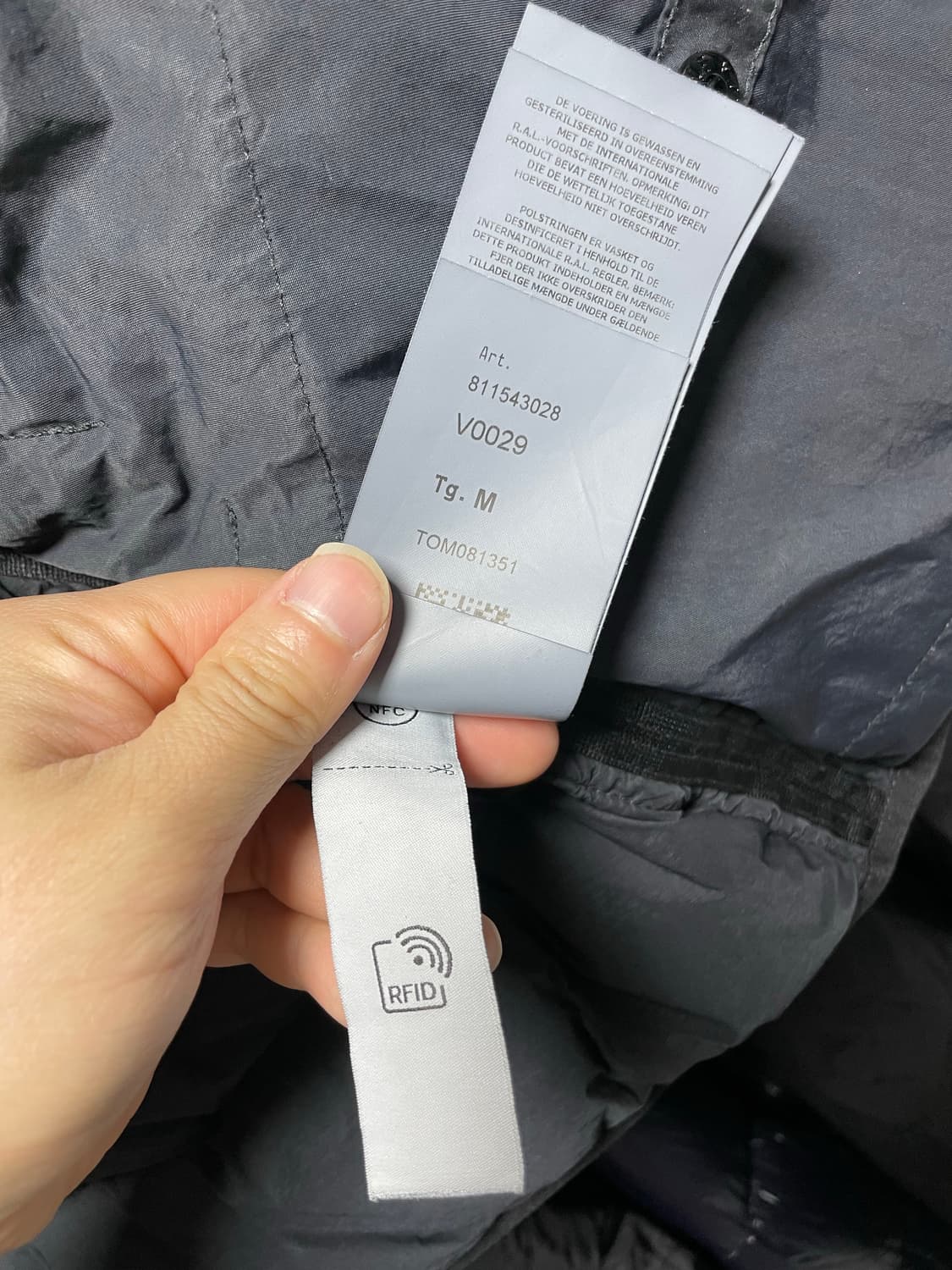 [M사이즈] 24FW 스톤아일랜드 심리스 나일론 다운 패딩 자켓 상품이미지9