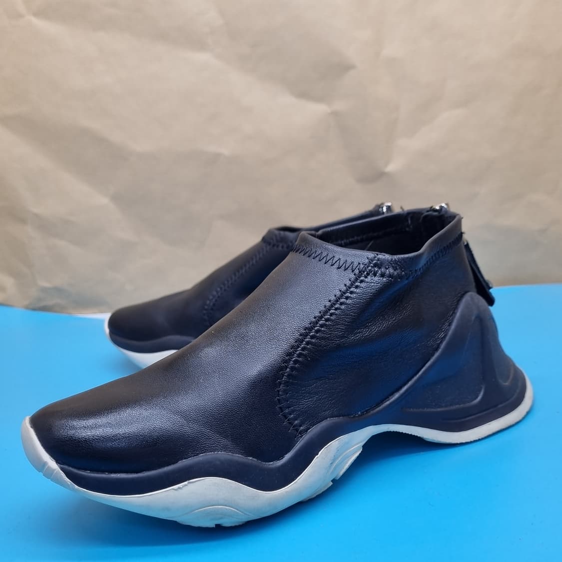 마리타 후리나이넨 여성지퍼 슬립온235 굽5. 상품이미지1