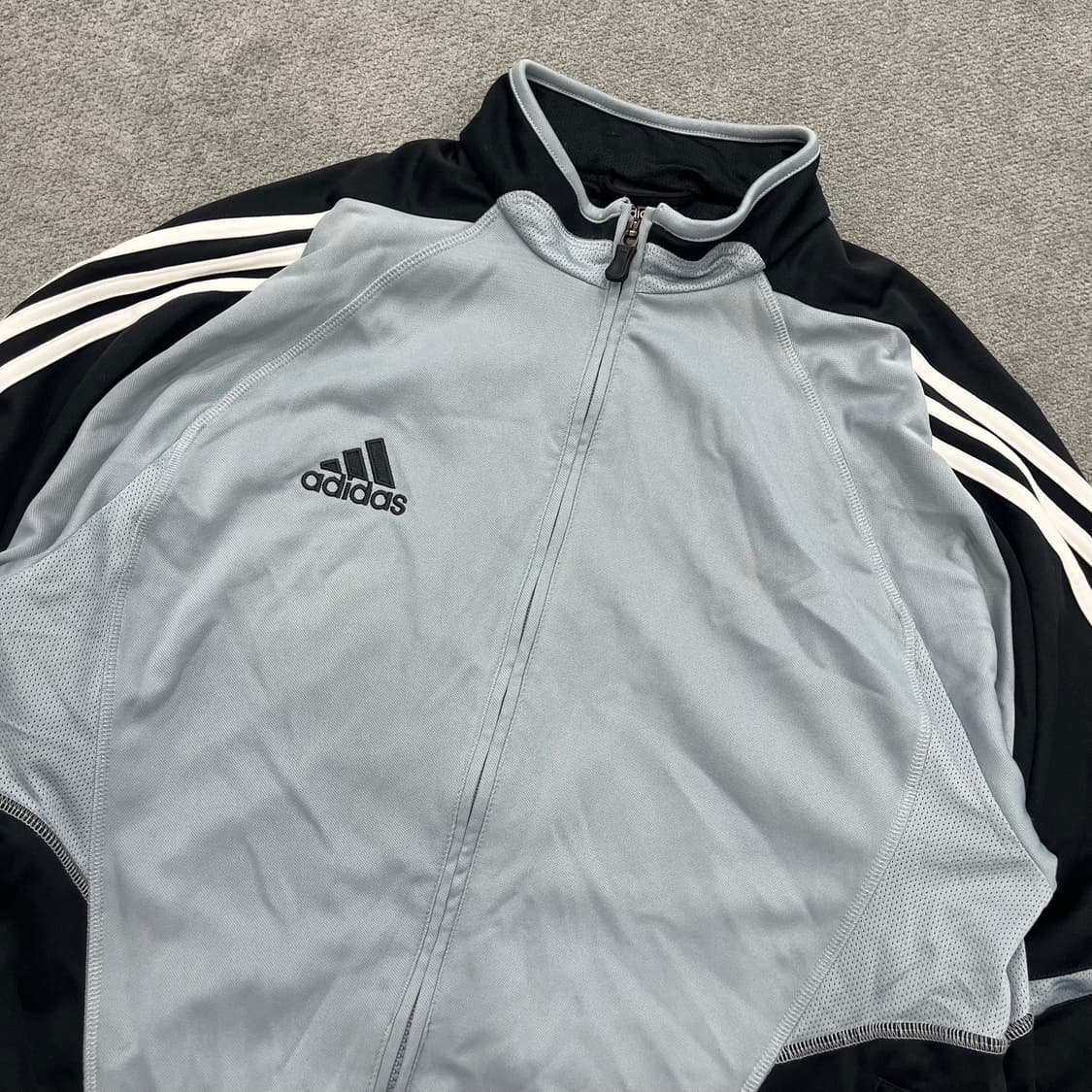 105 아디다스 올드스쿨 트레이닝 집업자켓 상품이미지2