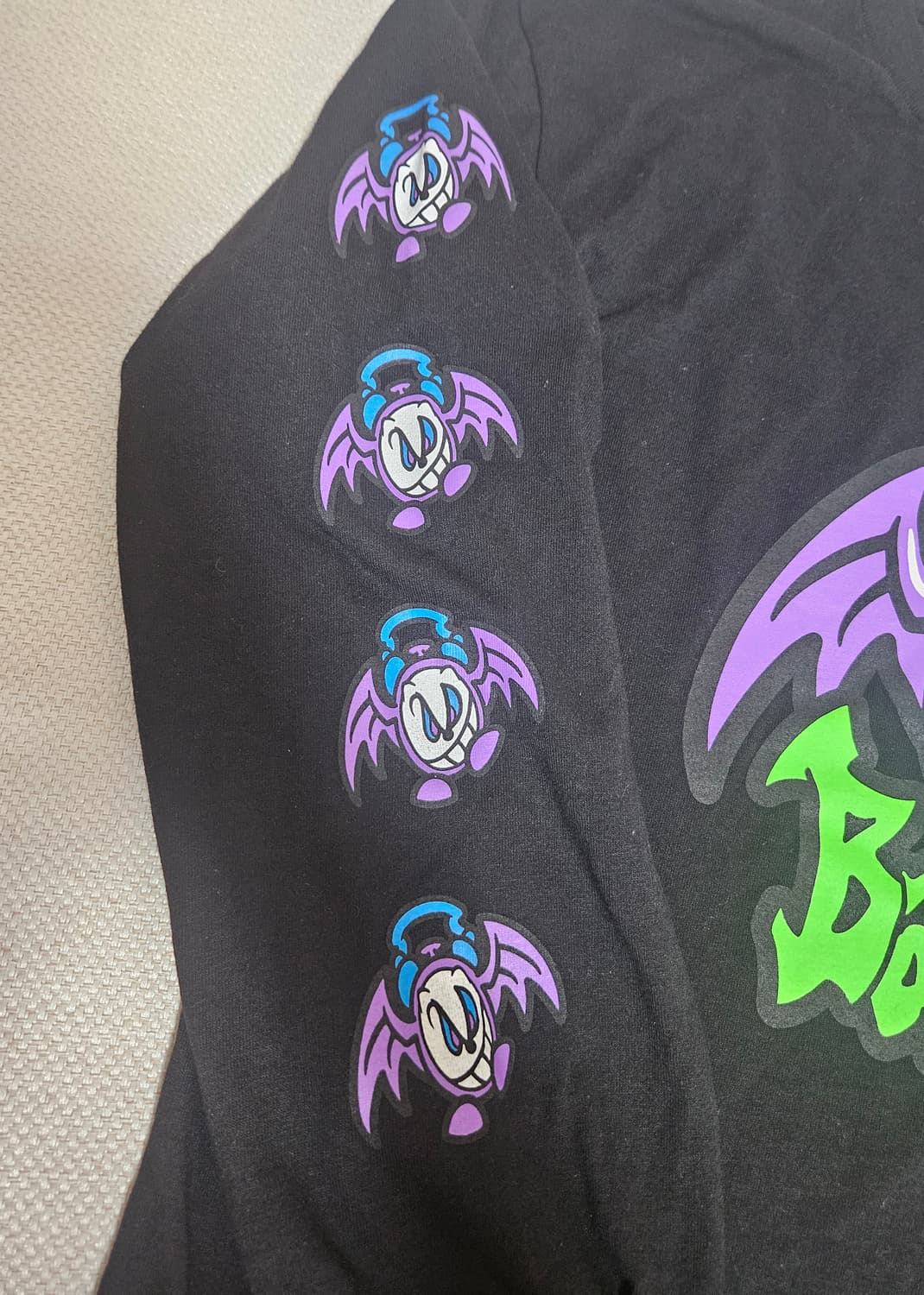 발란사 X domz 콜라보 롱슬리브 상품이미지4