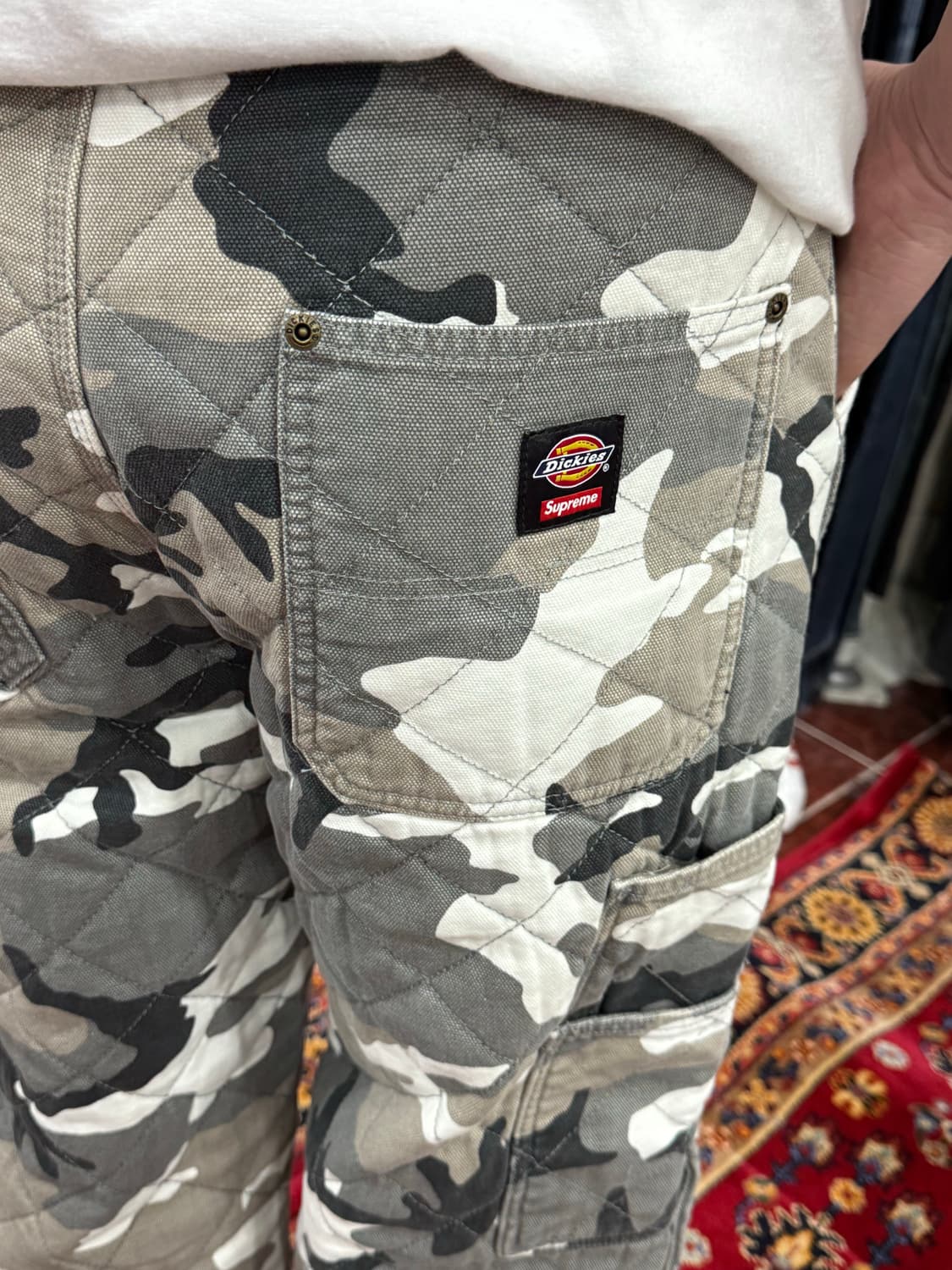 슈프림 X 디키즈 퀄티드 더블 니 페인터 팬츠 그레이 카모 - 21FW  상품이미지5