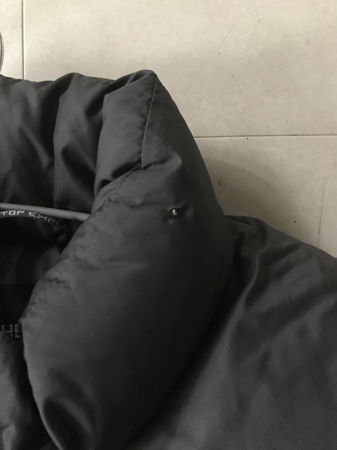 노페700 레드 눕시 패딩조끼 상품이미지9