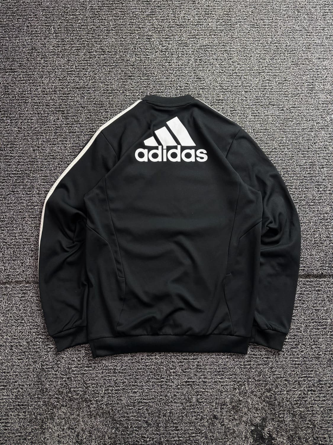 아디다스 첼시 레트로 풋볼 트레이닝 탑 2949 상품이미지4