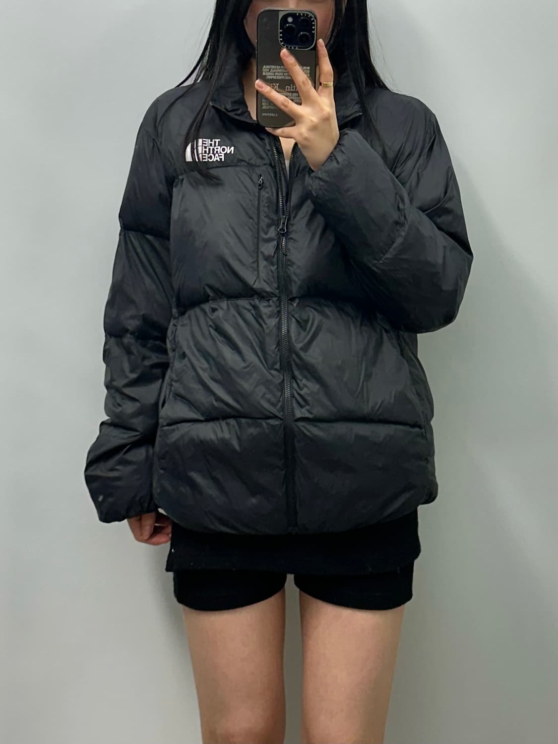 노스페이스 로고 블랙 패딩 상품이미지1