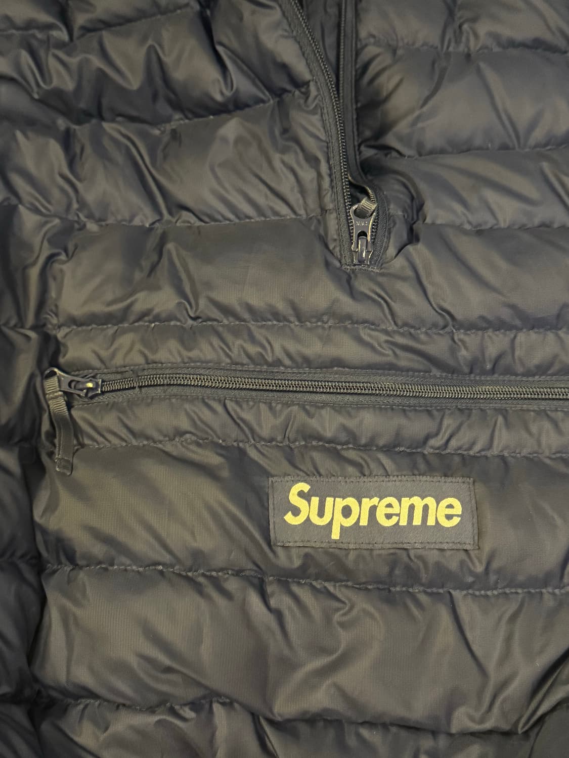 (M) 슈프림 마이크로 다운 하프 집 후드 풀오버 네이비 - 24FW 상품이미지6