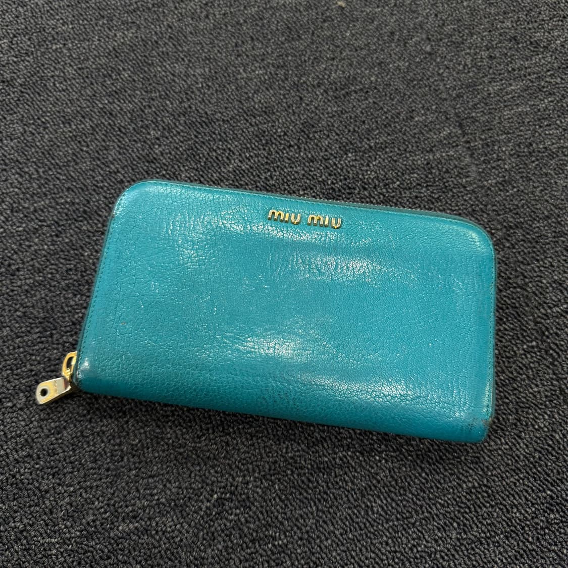 MIUMIU 미우미우 MADRAS TURCHESE 장지갑 상품이미지1