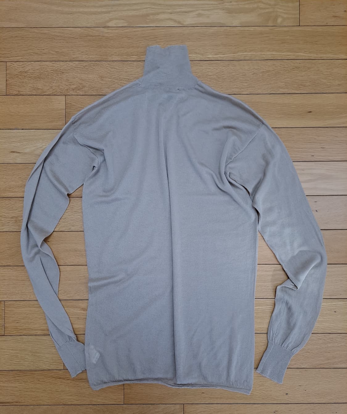 구찌 캐시미어 터틀넥 베이지색 S 상품이미지2