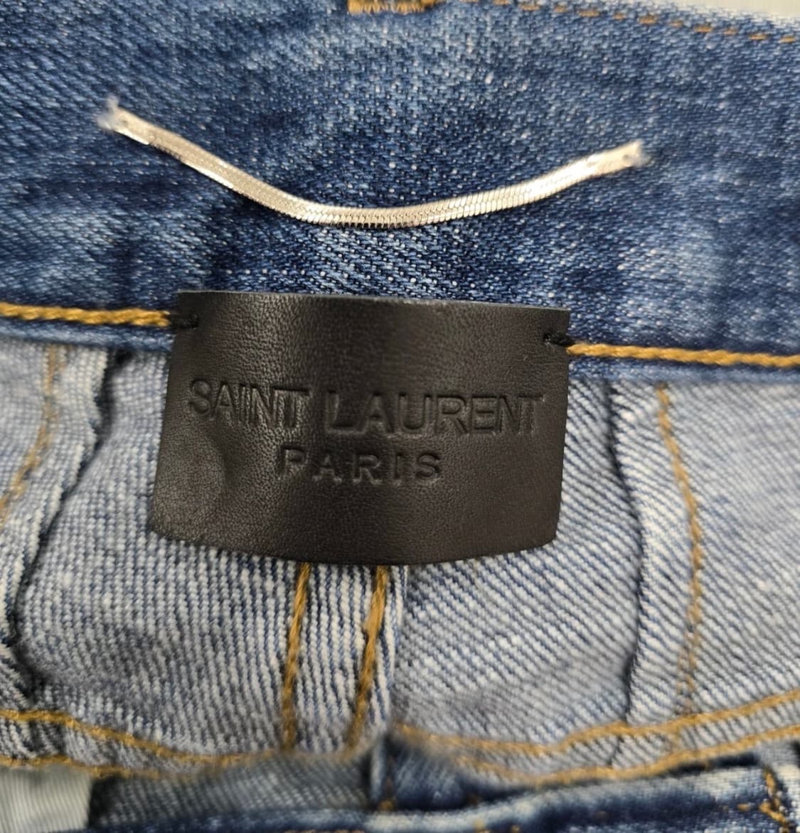 생로랑 디스진 30 상품이미지2