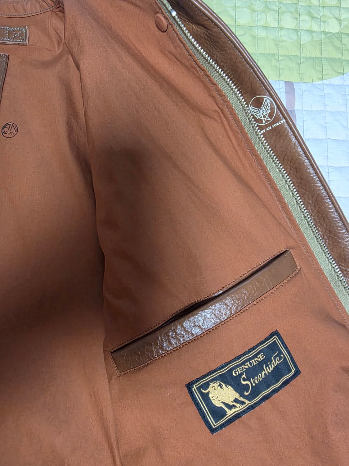 아카펠라 클로딩  A-2 Flight Jacket 소가죽 44사이즈 판매 상품이미지5