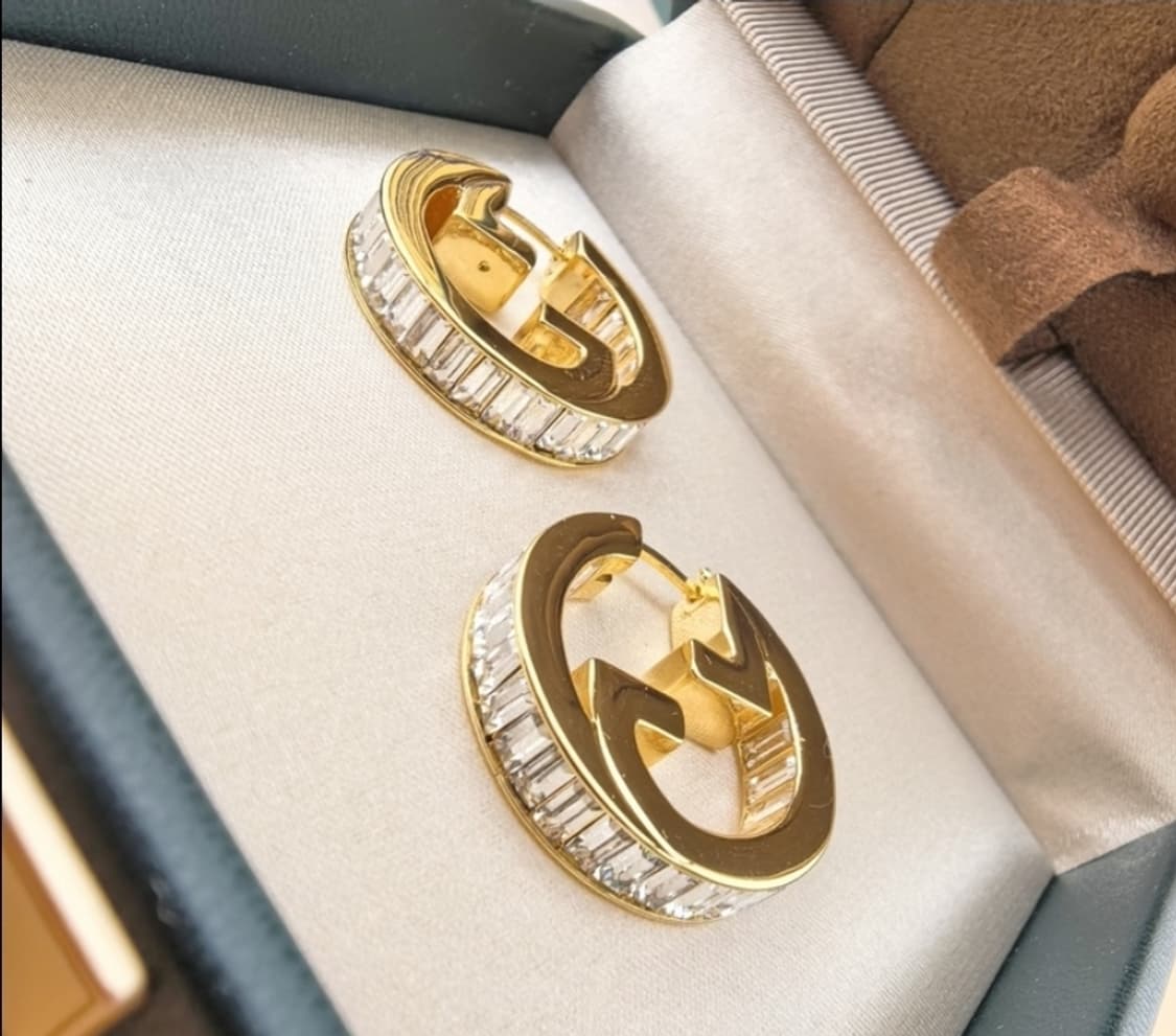 구찌 GG 로고 링 귀걸이 ,블론디 크리스털  이어링 상품이미지1