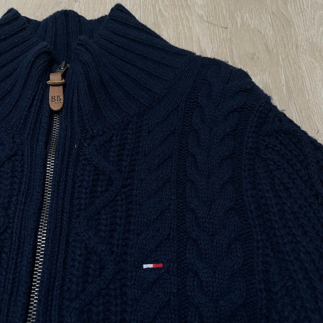 타미힐피거 여성 꽈배기 니트 집업 S/90 상품이미지4