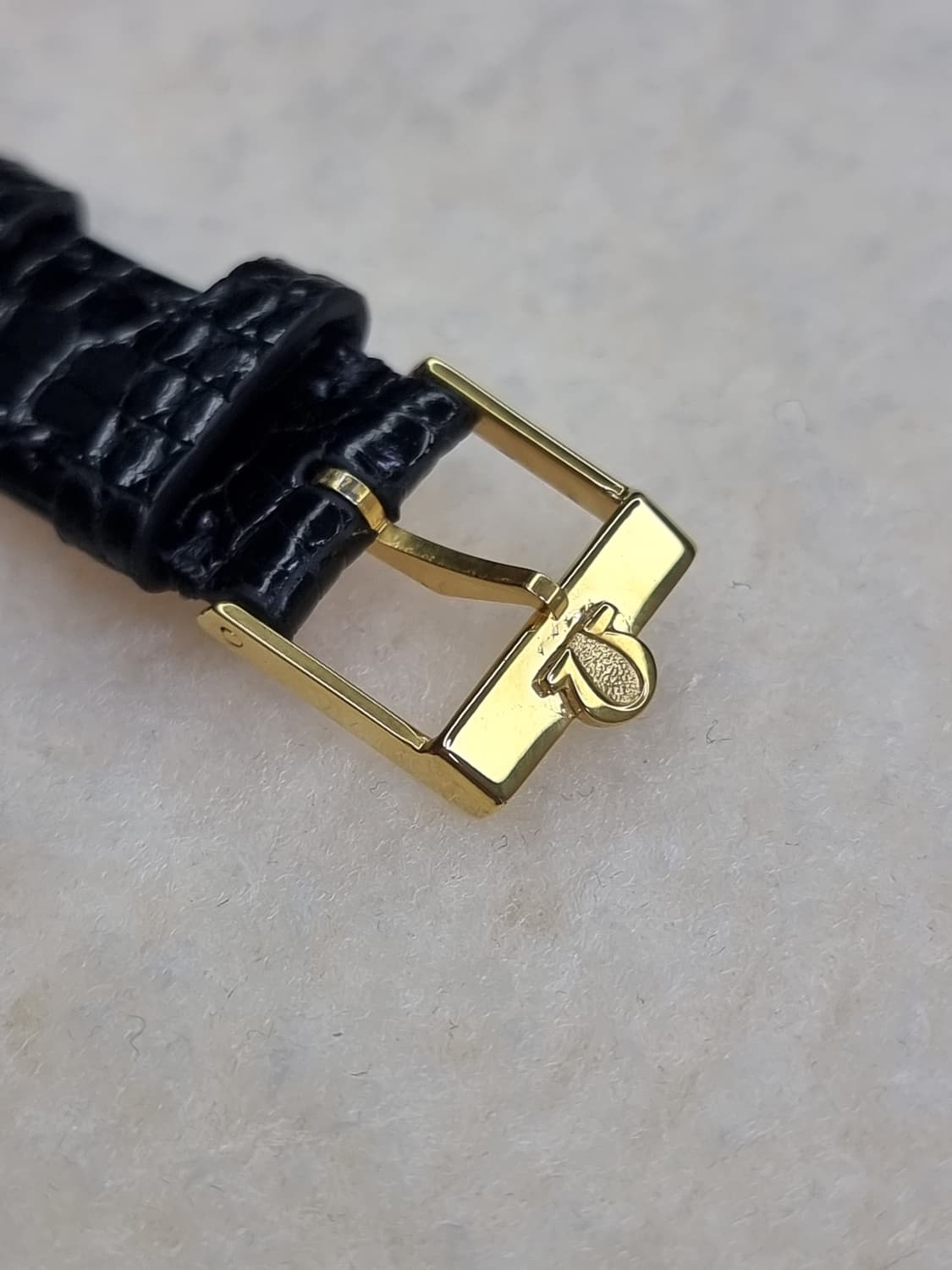 오메가 드빌 탱크 블랙 다이얼 핸드와인딩 여성 시계 상품이미지6