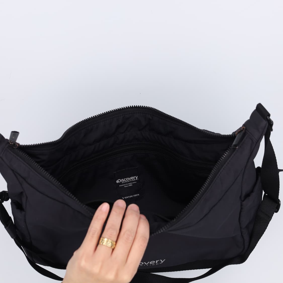 7L 신형 디스커버리 크로스백 0311H1 상품이미지5