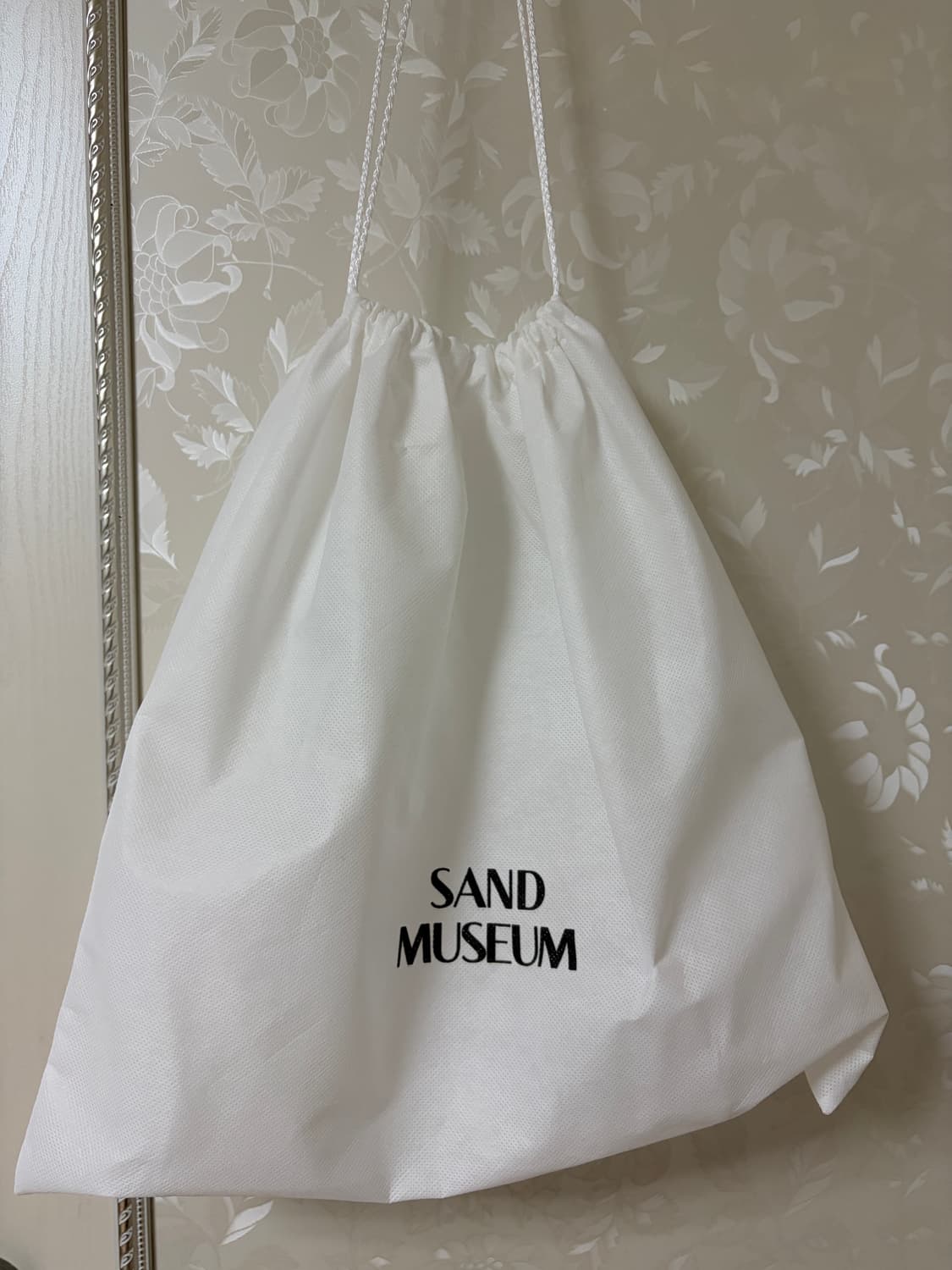 샌드뮤지엄 MAGAZINE BAG MINI [Dusty Gray] 상품이미지3