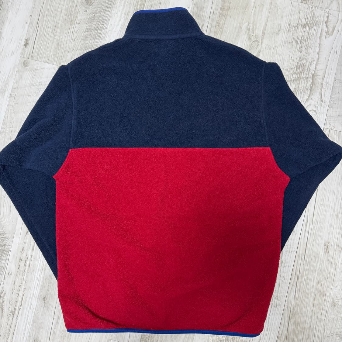 파타고니아 신칠라 켄달제너 17년도 동일모델 M사이즈 상품이미지2