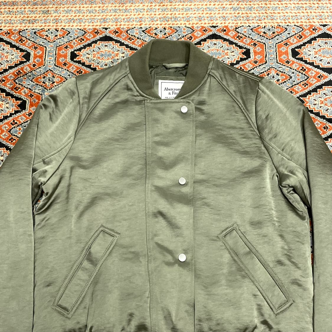 아베크롬비 카키 새틴 봄버자켓 블루종 여성M  상품이미지2
