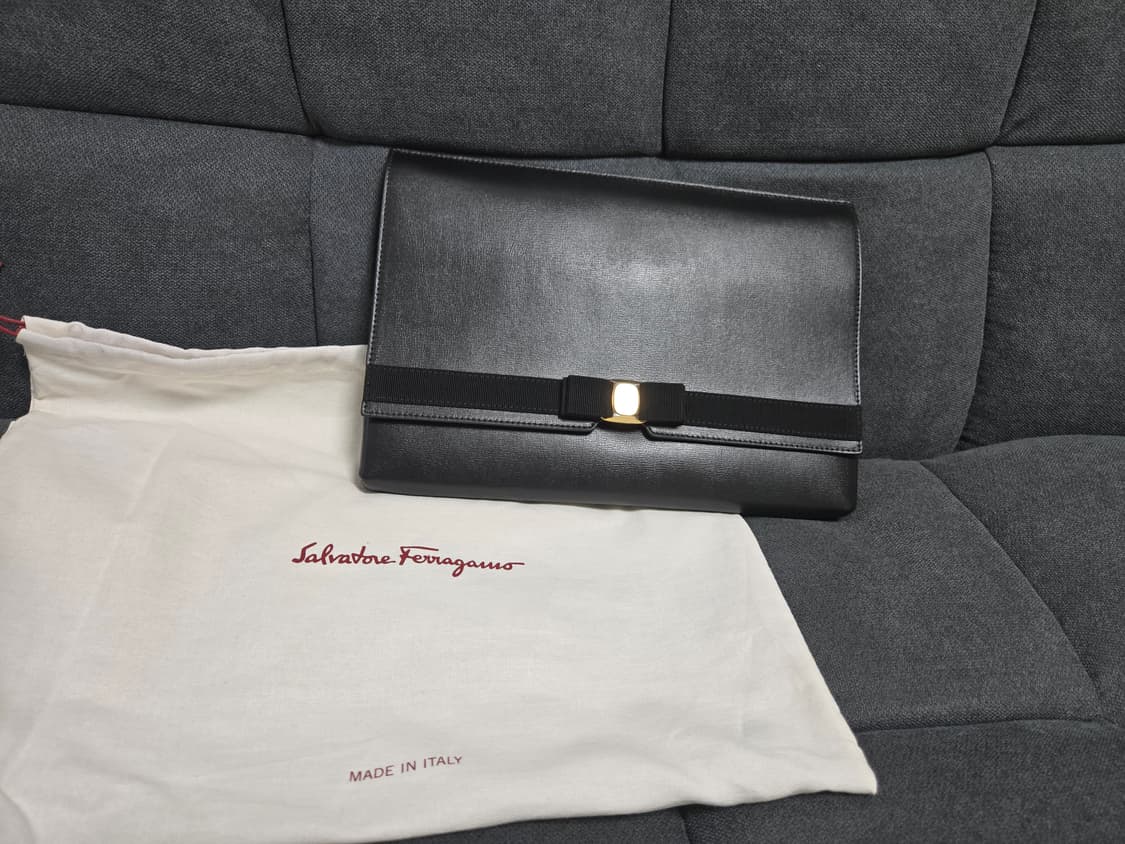 페라가모 클러치 상품이미지1
