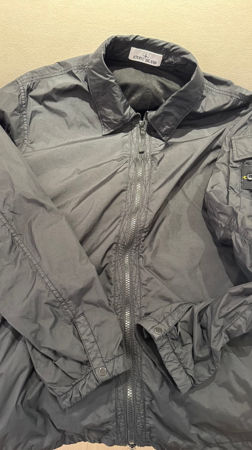 스톤 아일랜드 10223 크링클랩스 나일론 다이드 오버셔츠 블랙  상품이미지4