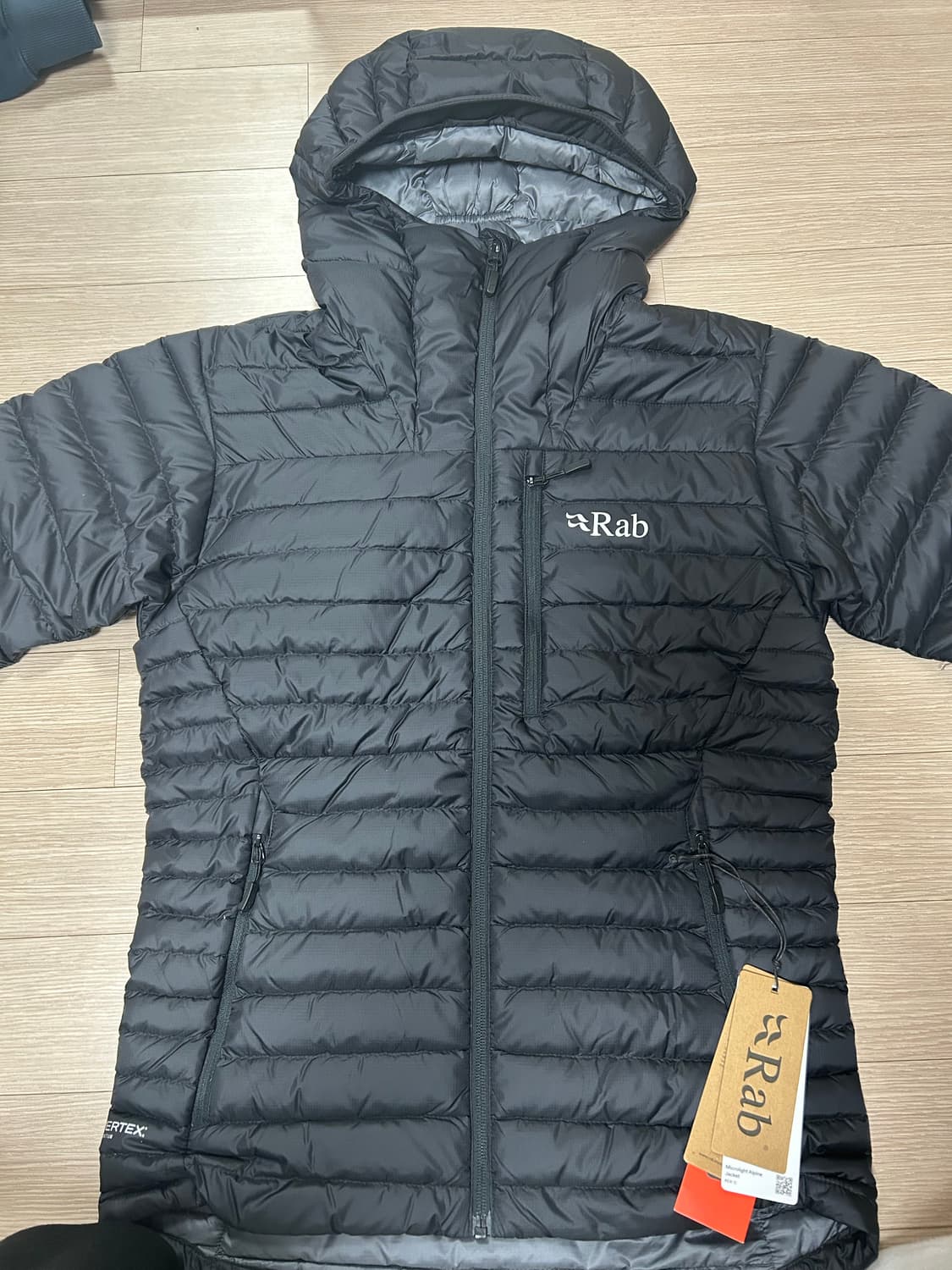 랩 마이크로라이트 알파인 자켓 블랙 XS 판매합니다~ 상품이미지1