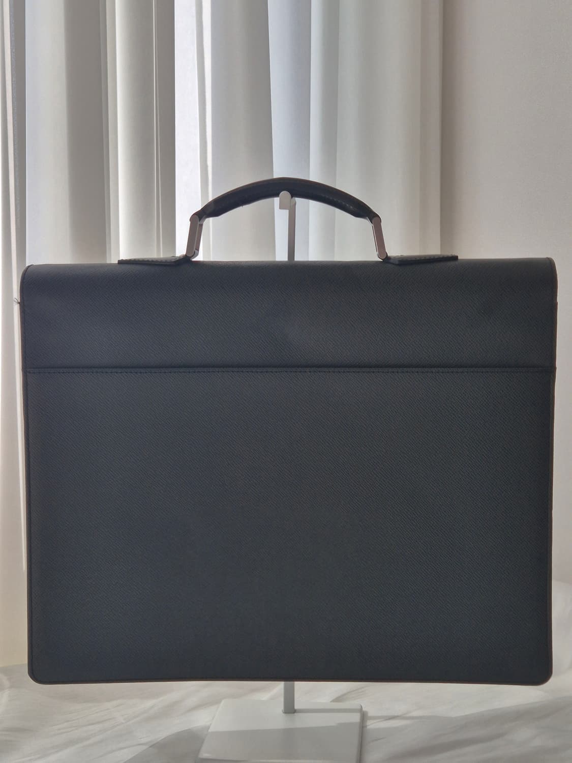 [정품] 루이비통 타이가 모스코바 서류가방 브리프케이스 블랙 상품이미지4