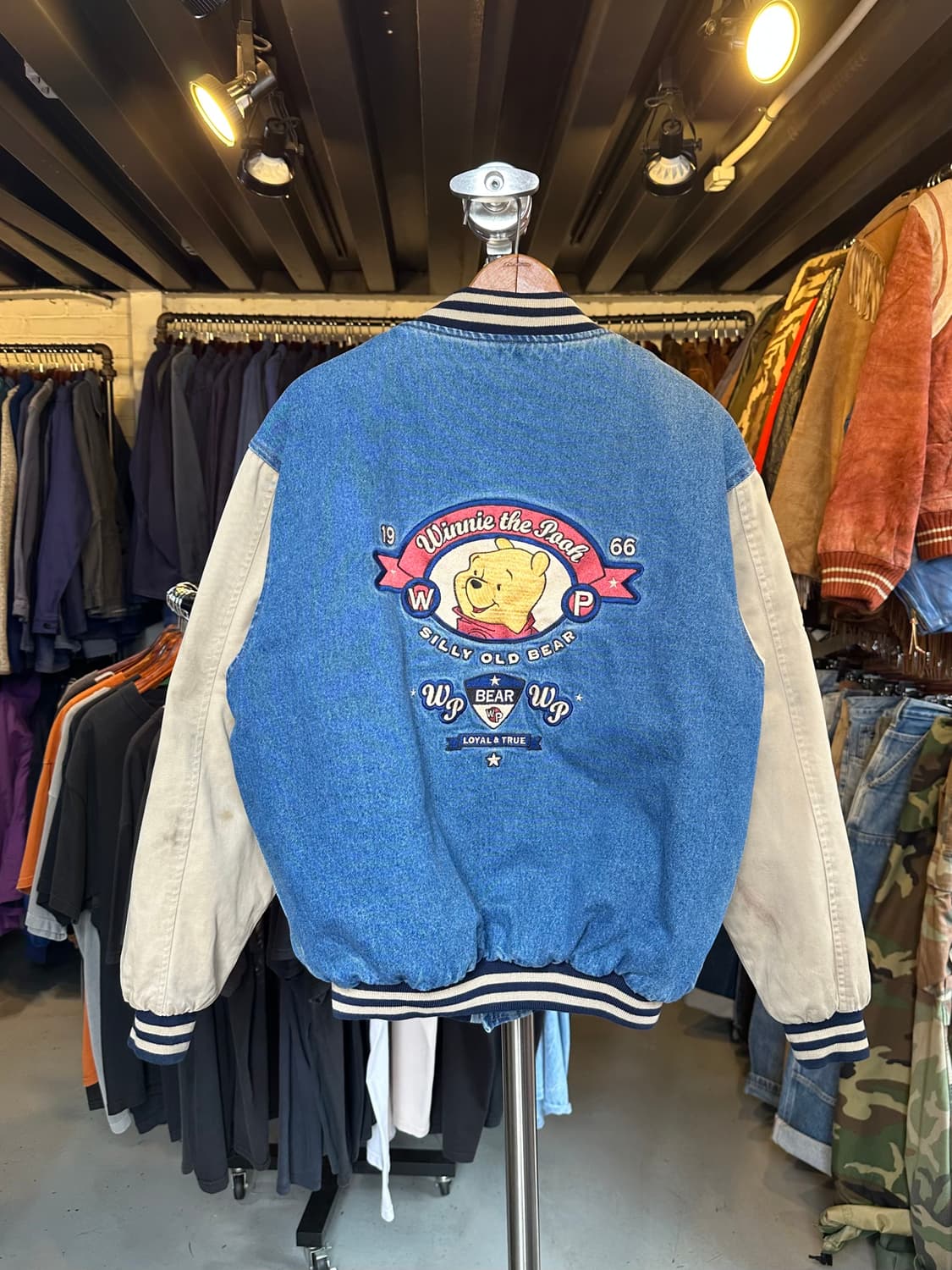 디즈니 푸 Pooh 데님 바시티 자켓 상품이미지2