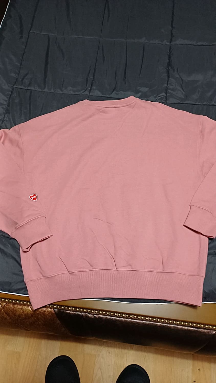 BT21 오버핏맨투맨 L 가슴63 기장69 상품이미지3