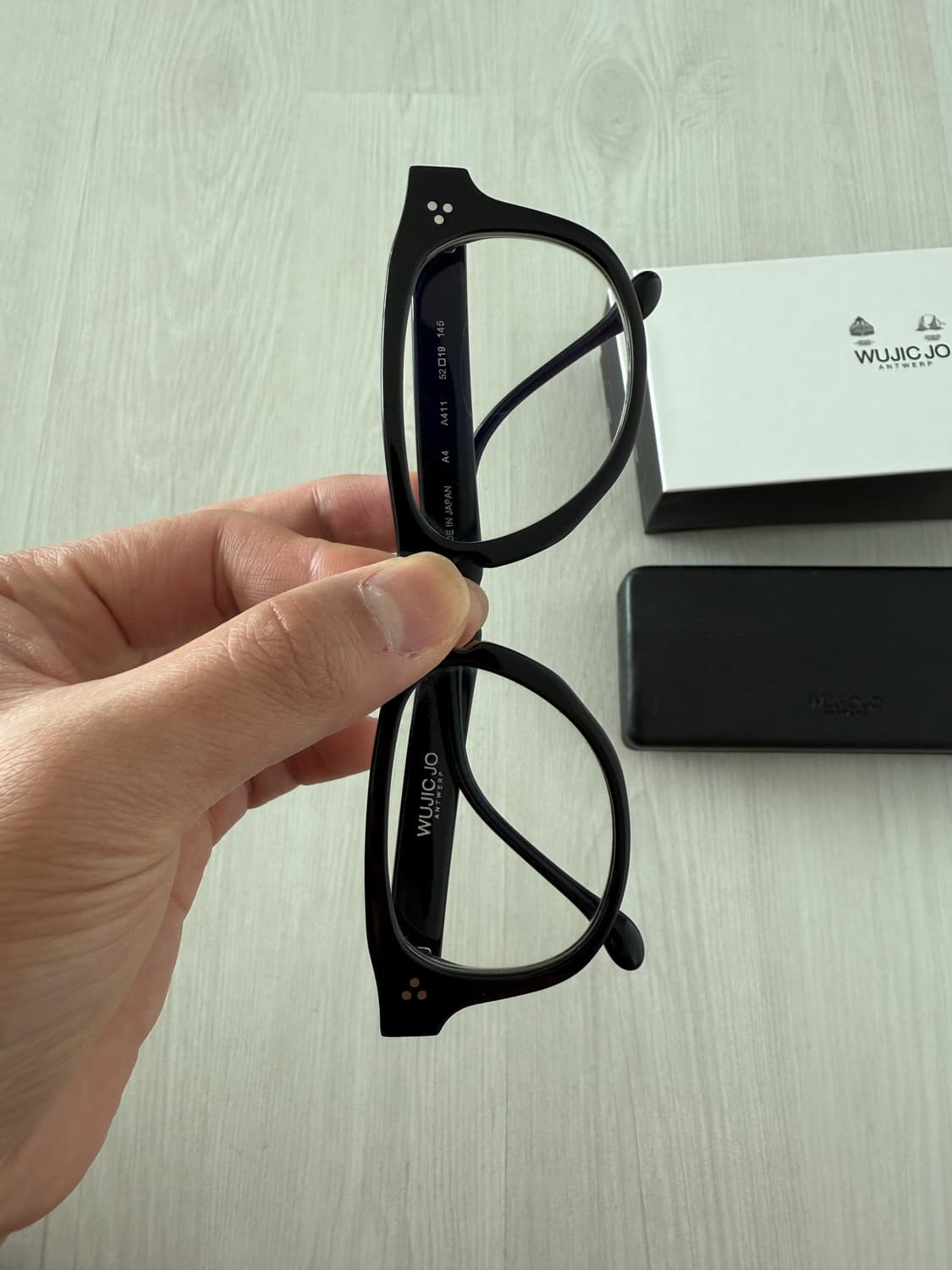Wujic Jo A411 블랙 안경 상품이미지2