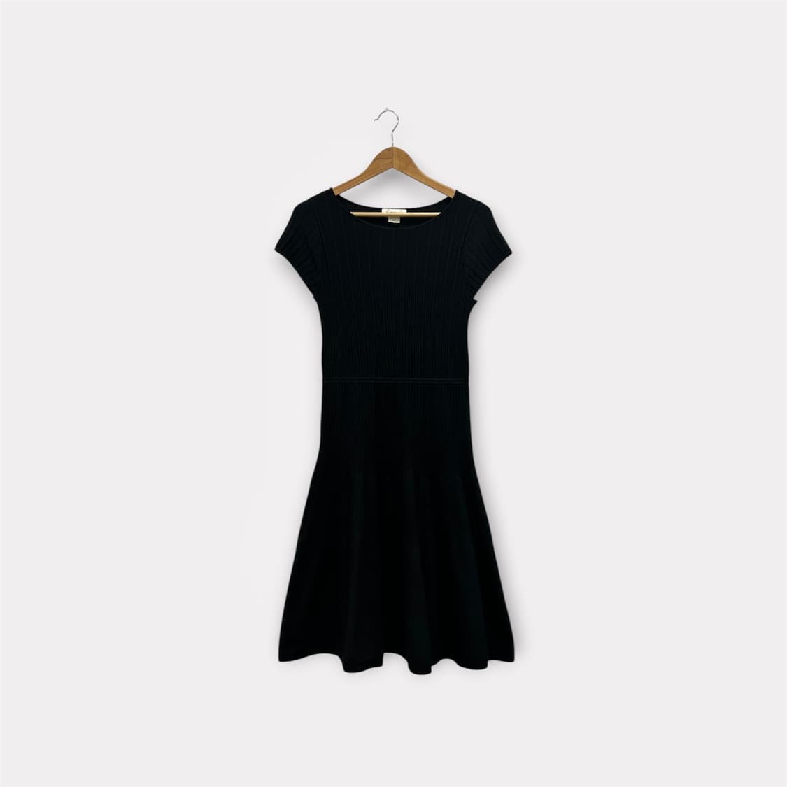 클럽모나코 니트 플레어 반팔 롱 원피스 S 블랙 상품이미지1