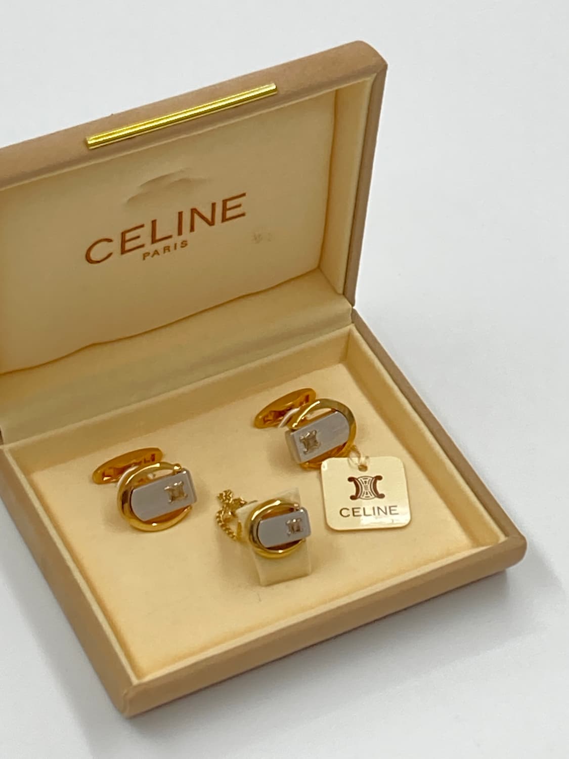 셀린느 넥타이핀(뱃찌형)+커프스링크 세트 상품이미지1