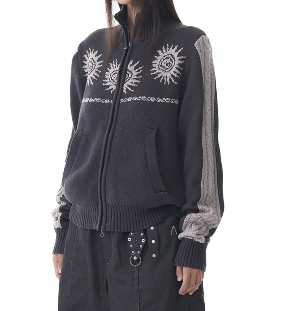 Sun Jacquard Zip-Up Sweater (Dark Gray) 상품이미지3