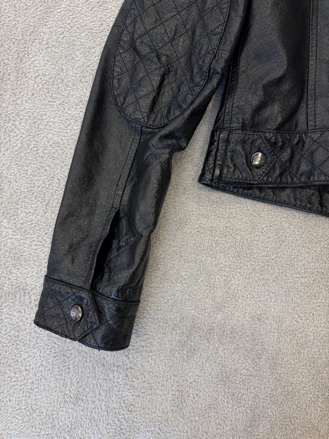 버버리 레더 크롭 자켓 상품이미지6