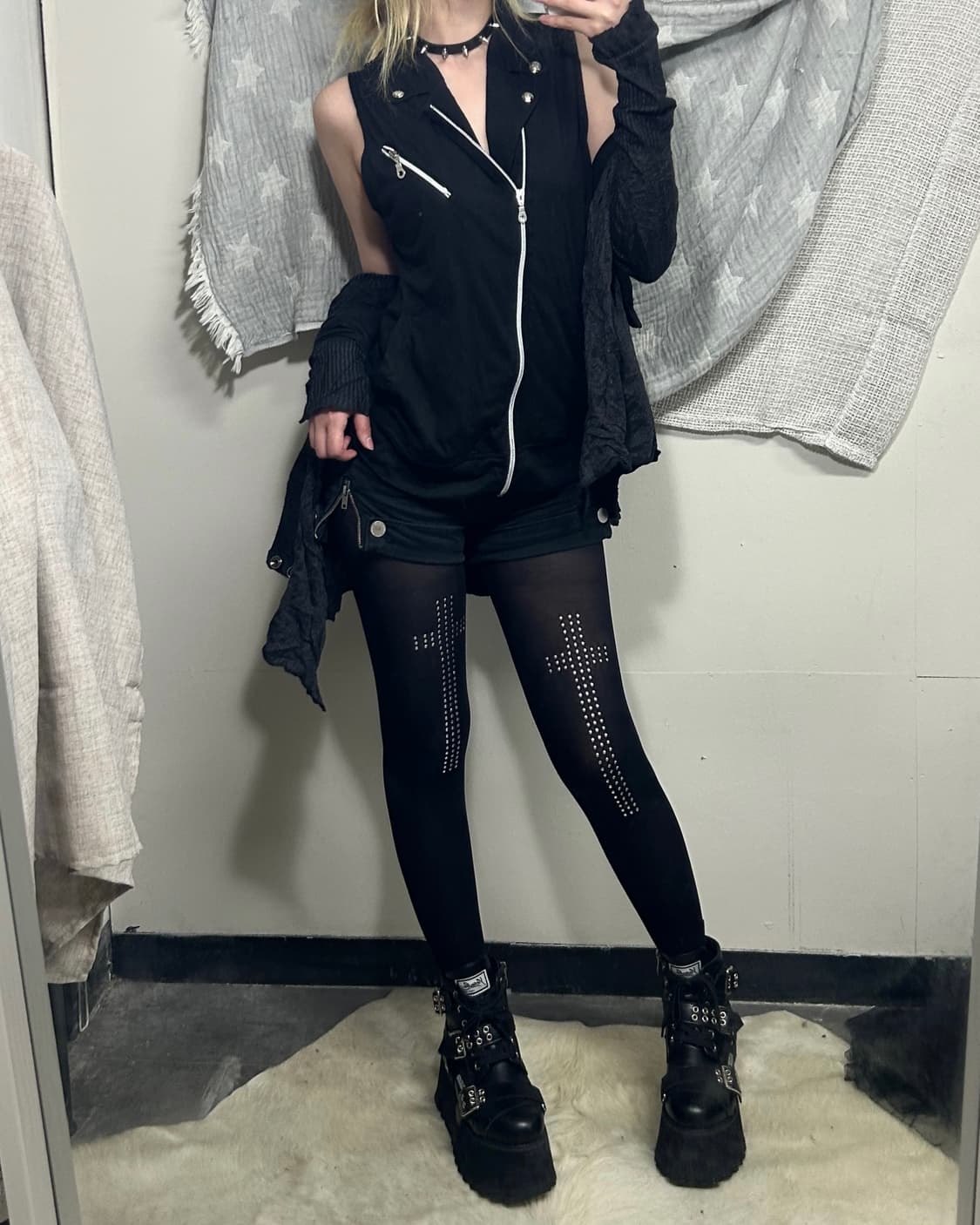 In The Attic diagonal zipper sleeveless  상품이미지3
