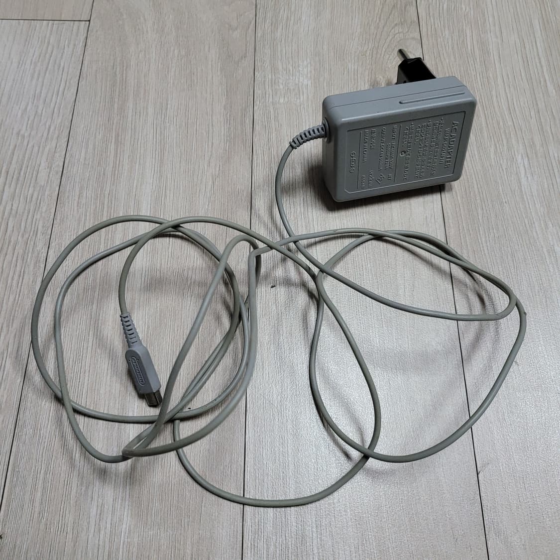 닌텐도 3DS 충전 어댑터 상품이미지1