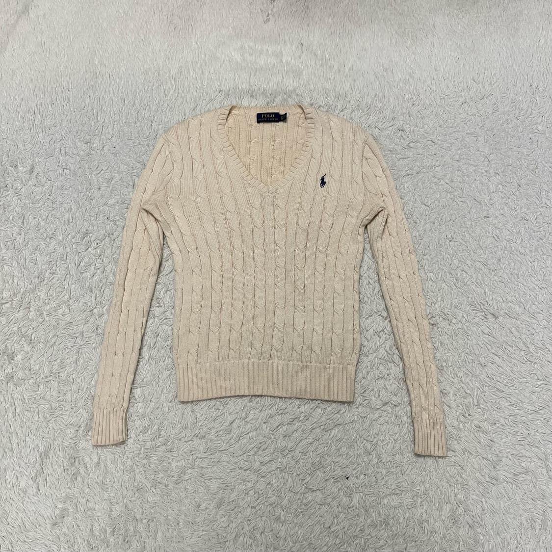 Polo Ivory V-Neck Cable Knit 상품이미지4