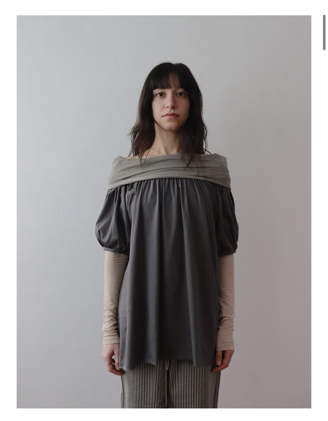 아모르샤이 AMORSHAEE Back Ribbon Top 상품이미지1