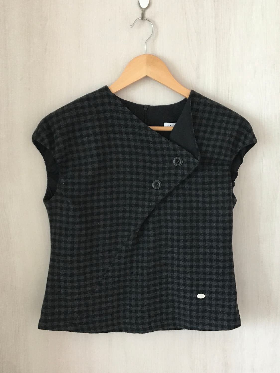 온스카 TULIP COLLAR PUFF BLOUSE (CHECK BLAC 상품이미지1