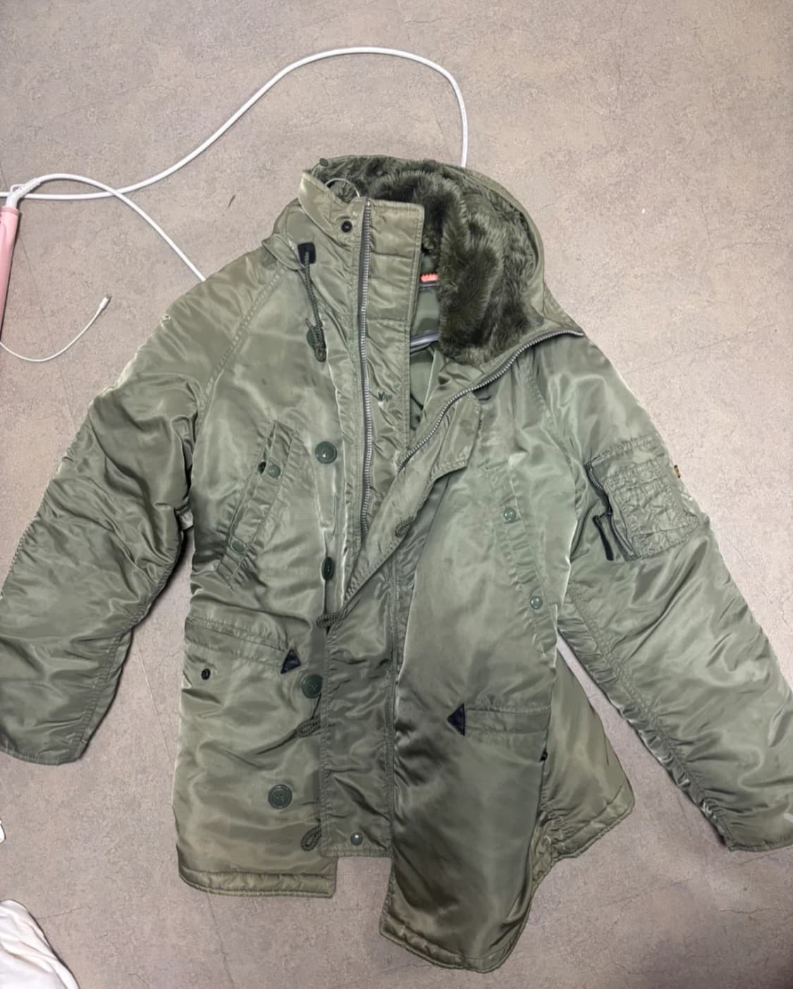 알파인더스트리 패딩 L 상품이미지1