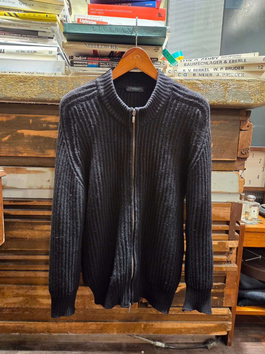 카날리 짚업니트 상품이미지10