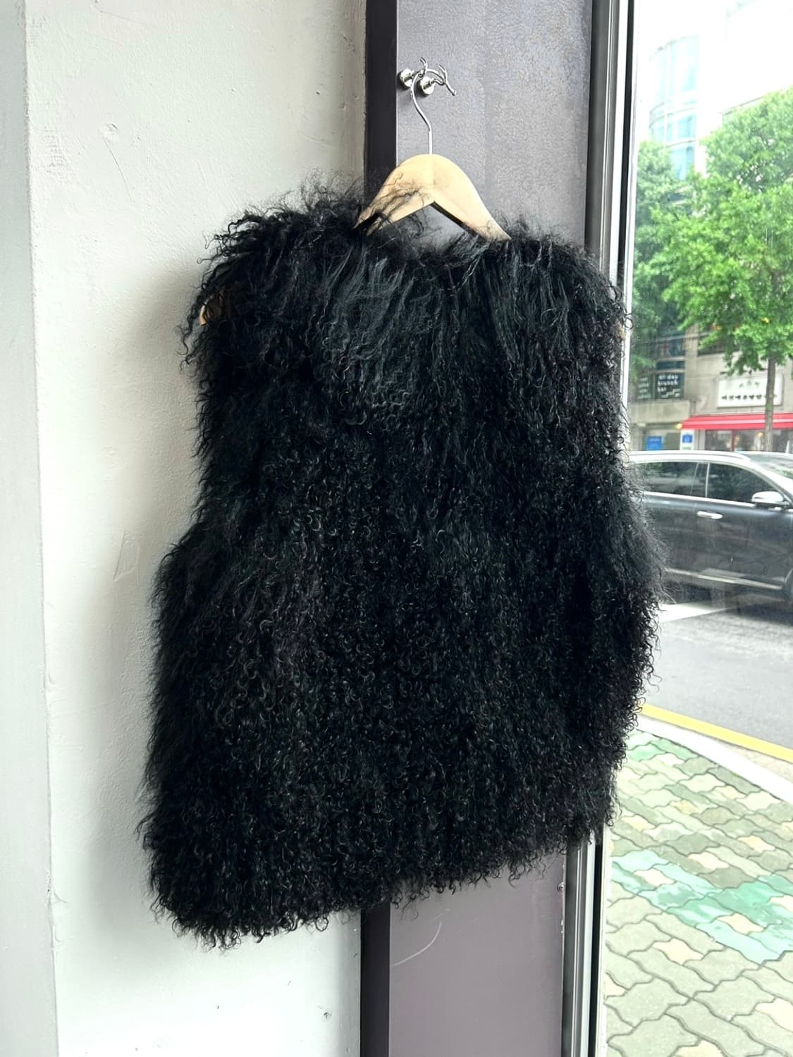 36/ 이브살로몬 블랙 페더 퍼 베스트 상품이미지7