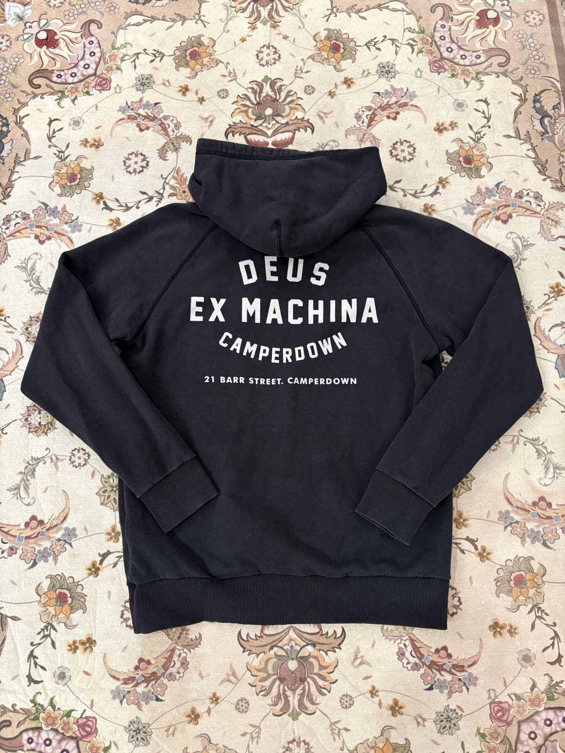 데우스엑스마키나 캠퍼다운 스웻후드티 상품이미지1