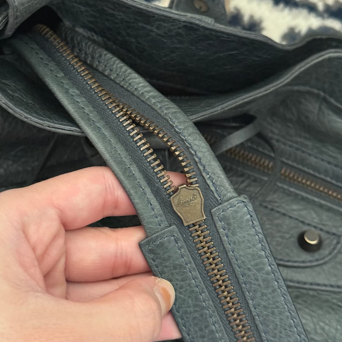 발렌시아가 정품 모터백 시티백 Velo 상품이미지6