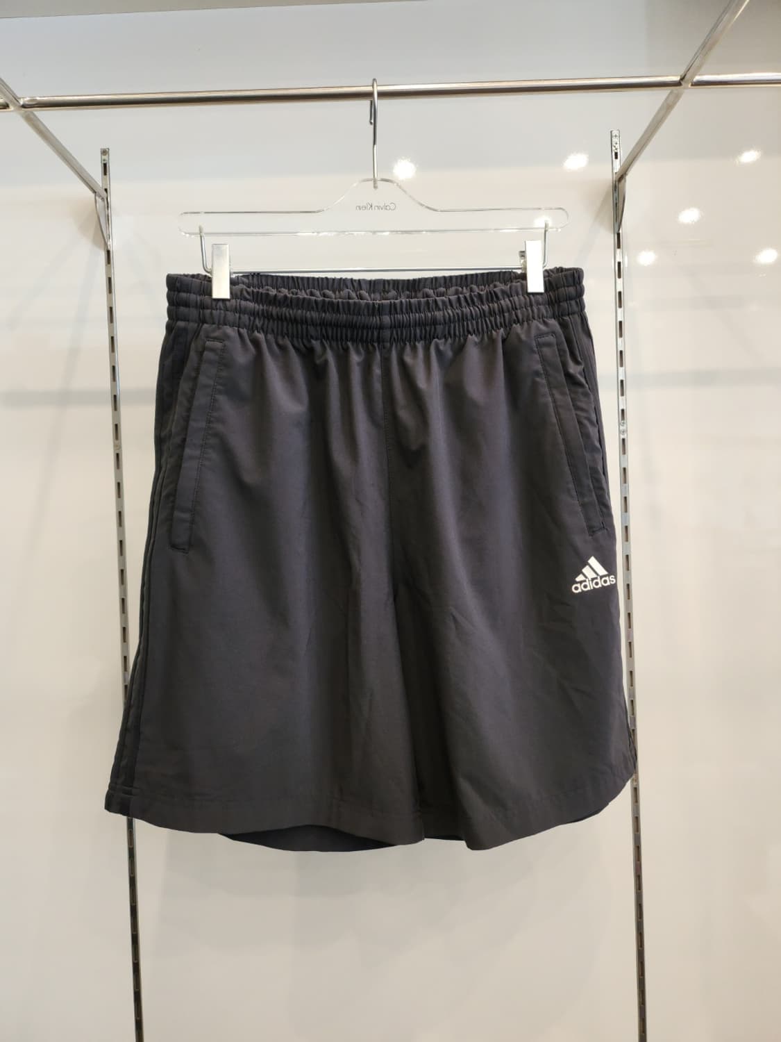 아디다스 트레이닝반바지 XL 상품이미지1