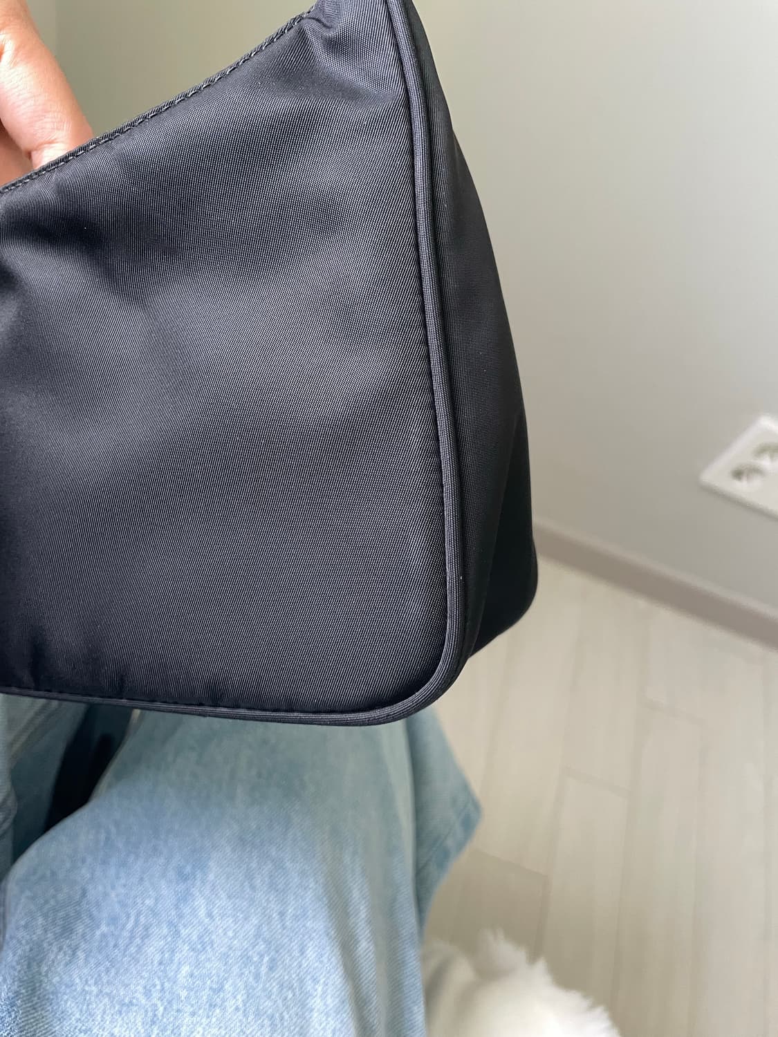 프라다 나일론 호보백 상품이미지7