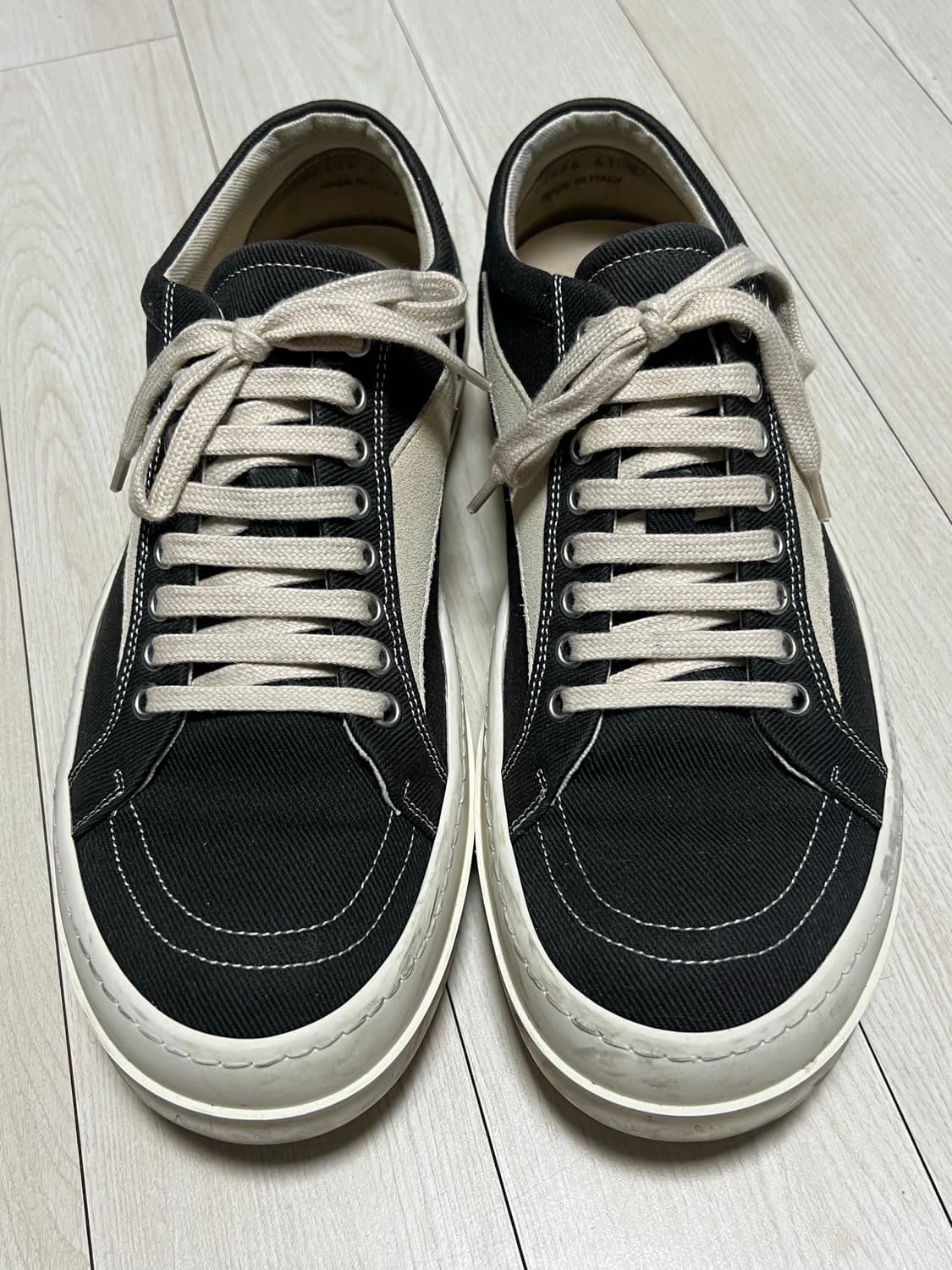 릭오웬스 다크쉐도우 빈티지스니커즈 다크더스트 펄 밀크 화이트 41사이즈 상품이미지5