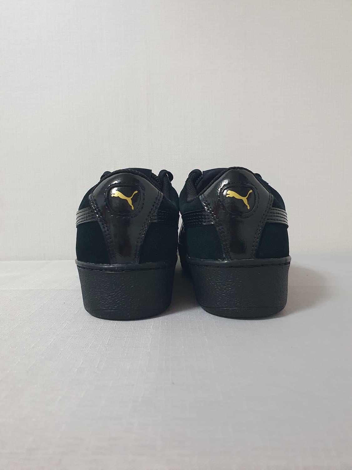 250mm 푸마 비키 플랫폼 블랙 스웨이드 레이스 업 상품이미지4