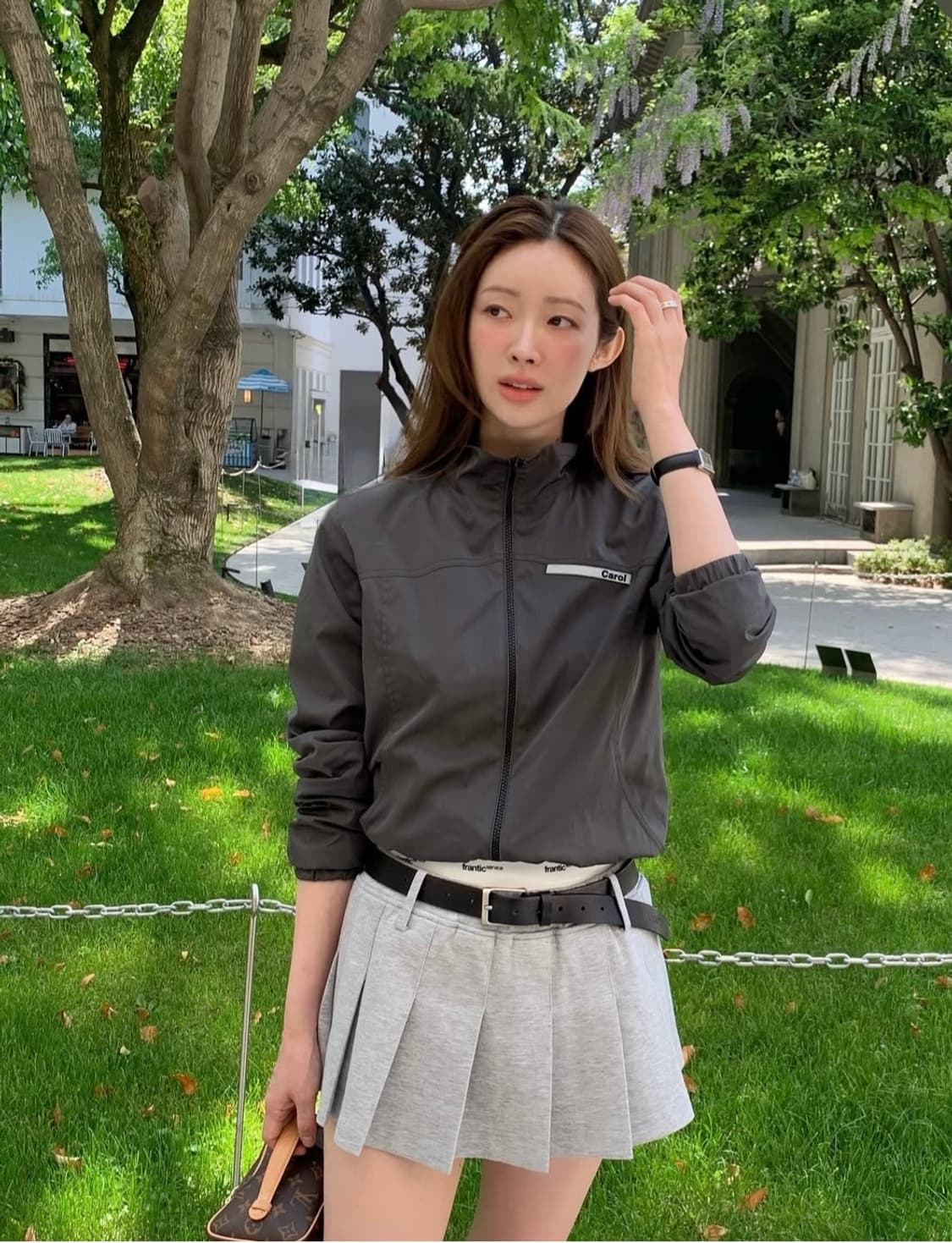 프랜틱서비스 에센셜 레더 벨트 (새상품) 차정원 착용 상품이미지1