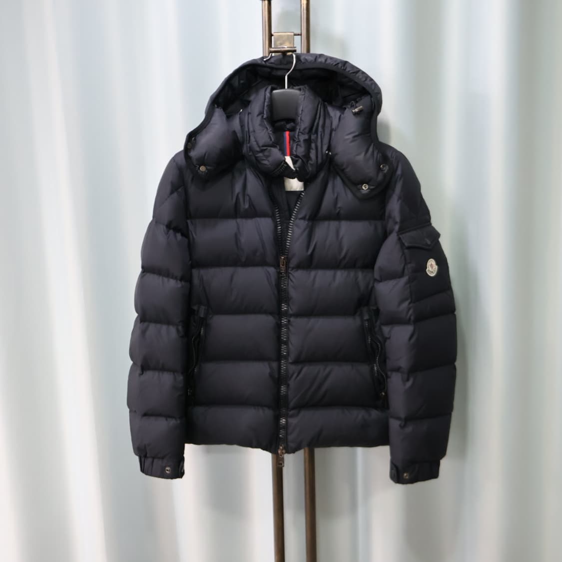 몽클레어 히말라야 블랙 패딩 점퍼 1/95 상품이미지3
