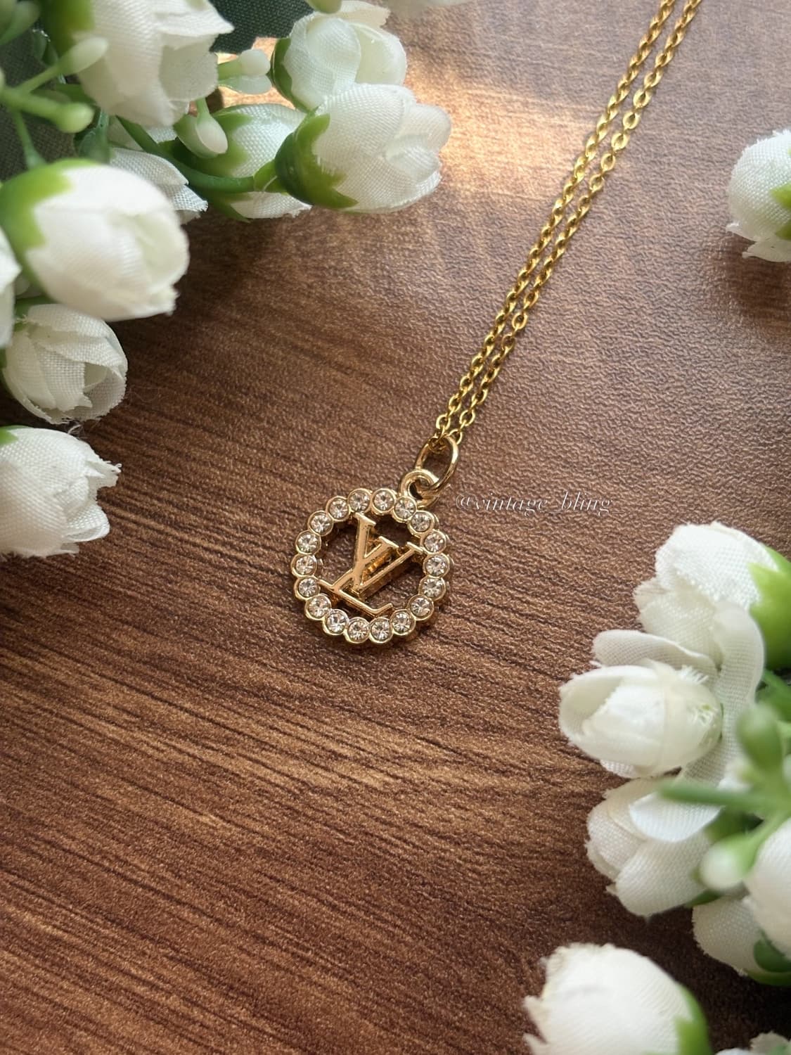 루이비통 라운드 큐빅 골드 목걸이  상품이미지1