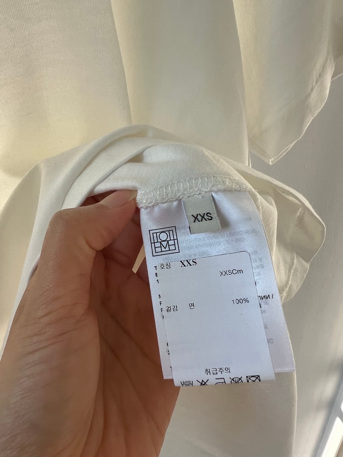 (새상품) toteme 토템 오버핏 티셔츠 상품이미지6